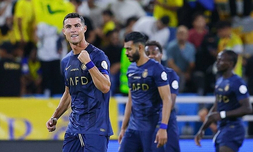 Ronaldo ghi bàn thứ 850 trong sự nghiệp, Al Nassr thắng đậm - Ảnh 1.