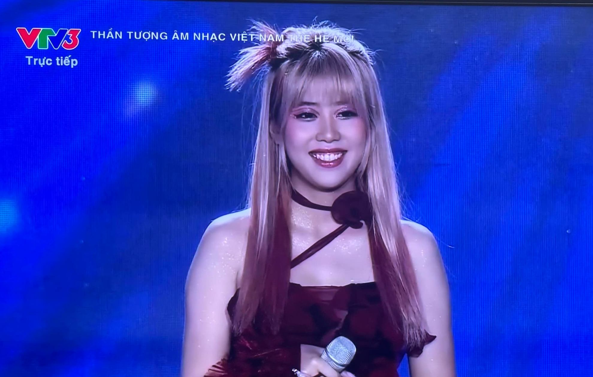 Từng được dự đoán là ứng viên ngôi vị quán quân, PiaLinh bất ngờ dừng chân tại Vietnam Idol - Ảnh 1.