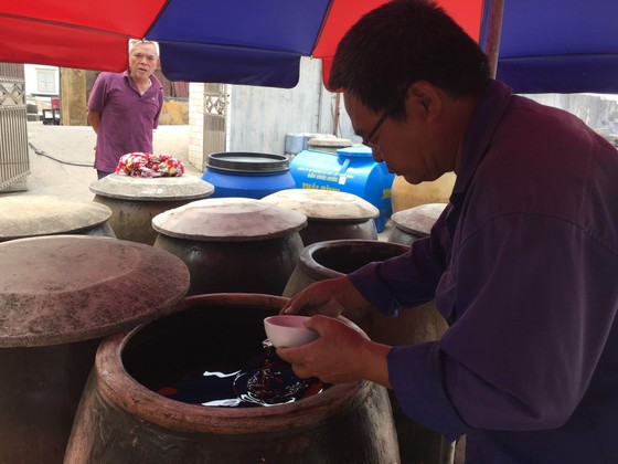Đề nghị công nhận nước mắm là di sản văn hóa Việt Nam - Ảnh 6.