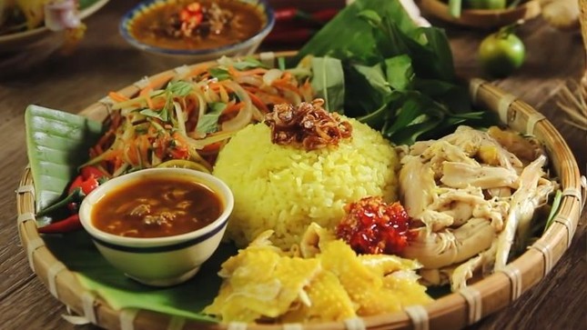 Những món ăn nên thử tại 'thủ phủ ẩm thực' Việt Nam - Ảnh 4.