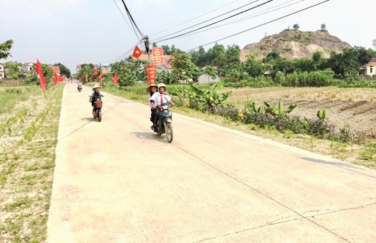 Huyện Sóc Sơn: 5 xã tiến gần mục tiêu về đích nông thôn mới nâng cao - Ảnh 1.