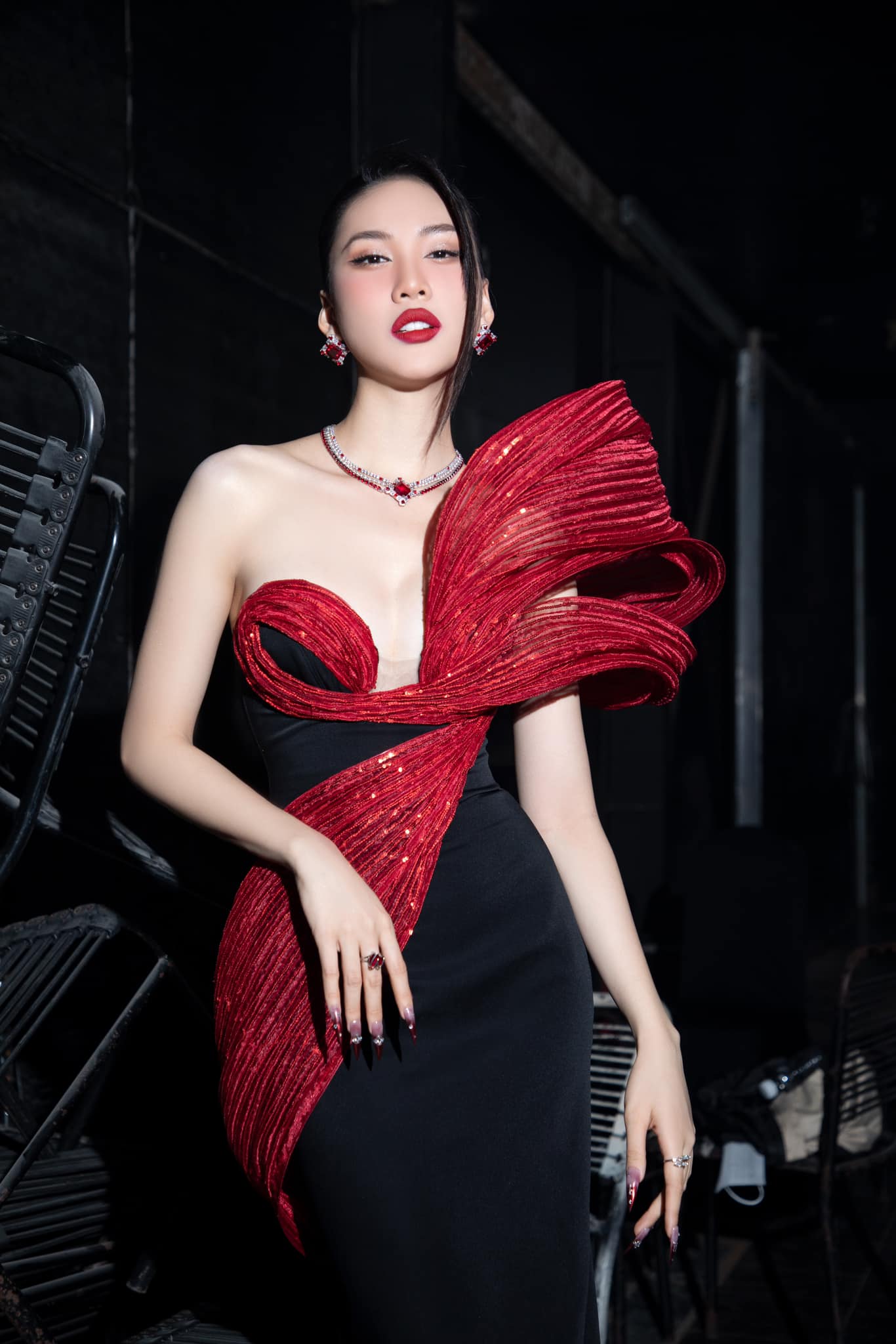 Nhan sắc xinh đẹp, lôi cuốn của Bùi Quỳnh Hoa - mỹ nhân có thành tích &quot;khủng&quot; thi Miss Universe Vietnam 2023 - Ảnh 9.