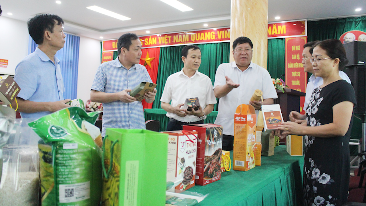 Sơn La: Bình chọn sản phẩm nông nghiệp tiêu biểu năm 2023 - Ảnh 5.