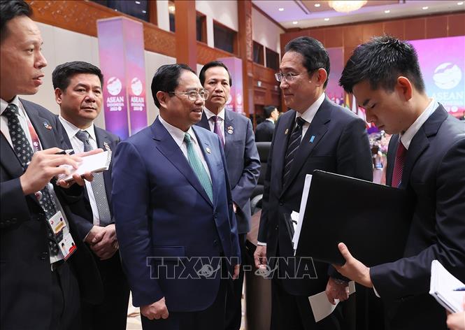 Thủ tướng Phạm Minh Chính gặp các Thủ tướng Trung Quốc, Nhật Bản - Ảnh 1.