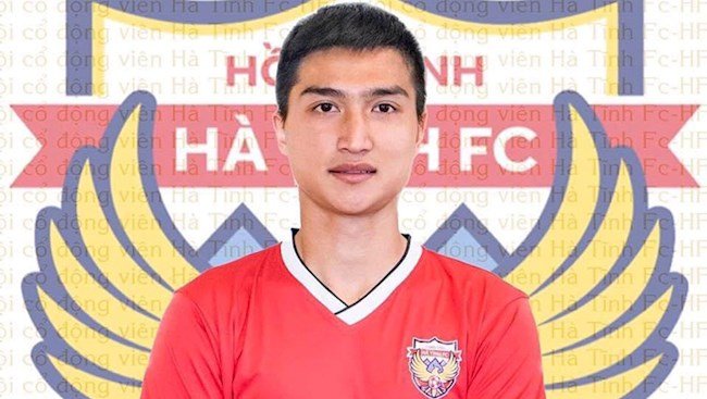 Hà Nội FC chốt xong trung vệ 1m80 thay thế Bùi Hoàng Việt Anh? - Ảnh 2.