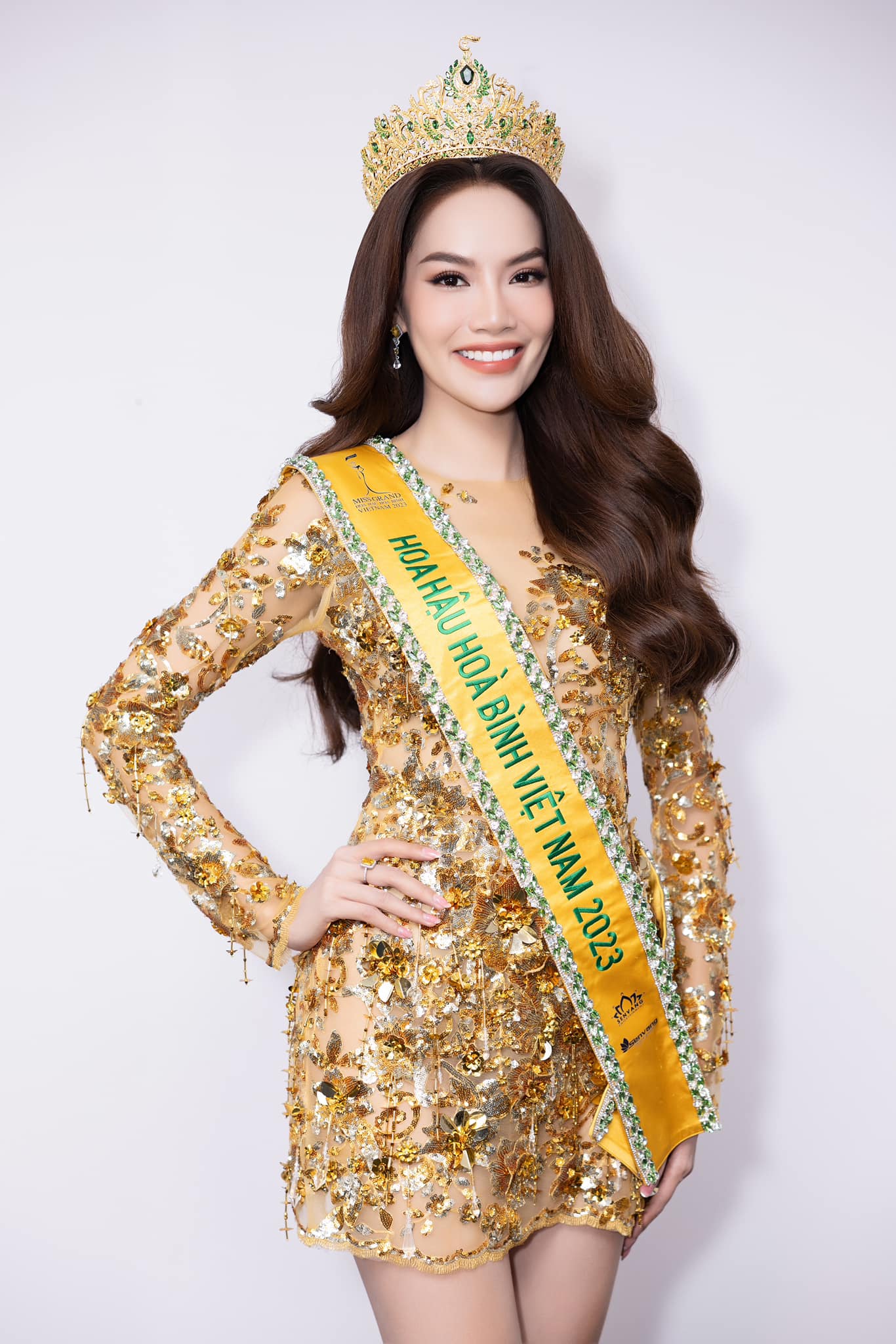 Hoa hậu Lê Hoàng Phương thi Miss Grand International 2023: Tôi có &quot;vũ khí&quot; mạnh, muốn vào Top 5 chung cuộc - Ảnh 3.