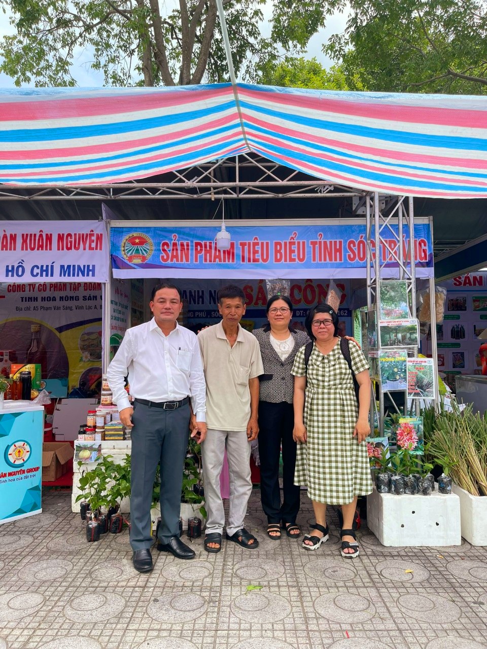 Hội Nông dân tỉnh Sóc Trăng: Hoàn thành xuất sắc 12/12 chỉ tiêu Nghị quyết nhiệm kỳ 2018 - 2023 - Ảnh 5.