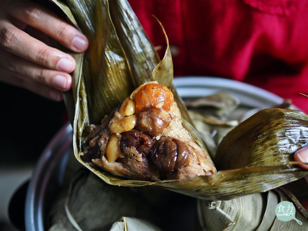 Ẩm thực Sài Gòn: Độc đáo với tên bánh được làm từ những nguyên liệu này - Ảnh 6.