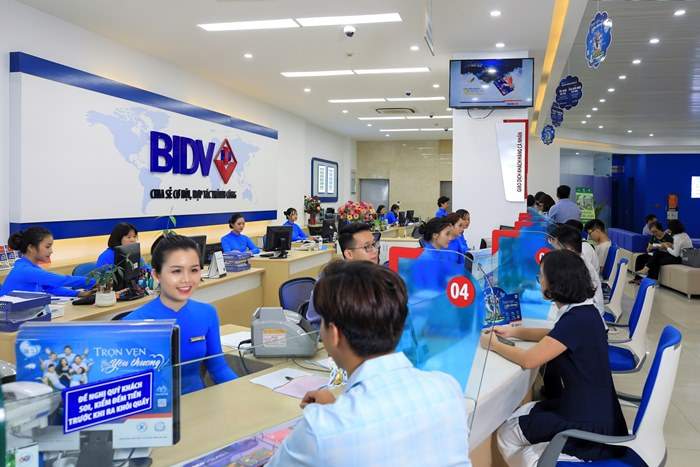 Vietcombank cho khách vay lãi 6,9% để trả nợ ngân hàng khác, BIDV lập tức công bố cho vay &quot;y hệt&quot; với lãi chỉ 6% - Ảnh 2.