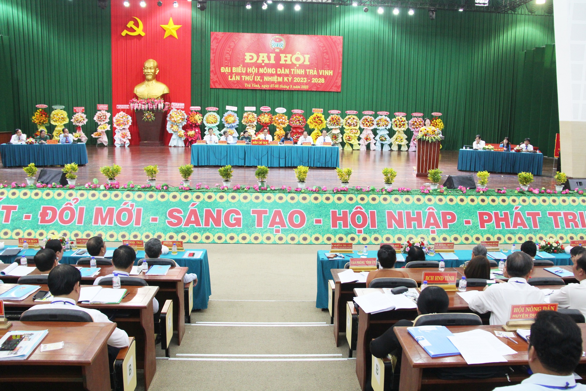 Bí thư Tỉnh ủy Trà Vinh, Phó Chủ tịch TƯ Hội NDVN dự, chỉ đạo Đại hội Hội Nông dân tỉnh Trà Vinh - Ảnh 2.