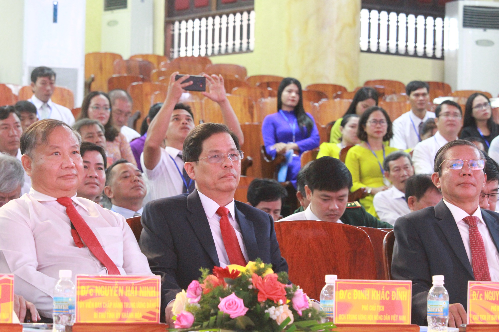Phó Chủ tịch Hội NDVN Đinh Khắc Đính gợi mở 5 vấn đề tại Đại hội Đại biểu nông dân tỉnh Khánh Hòa - Ảnh 3.