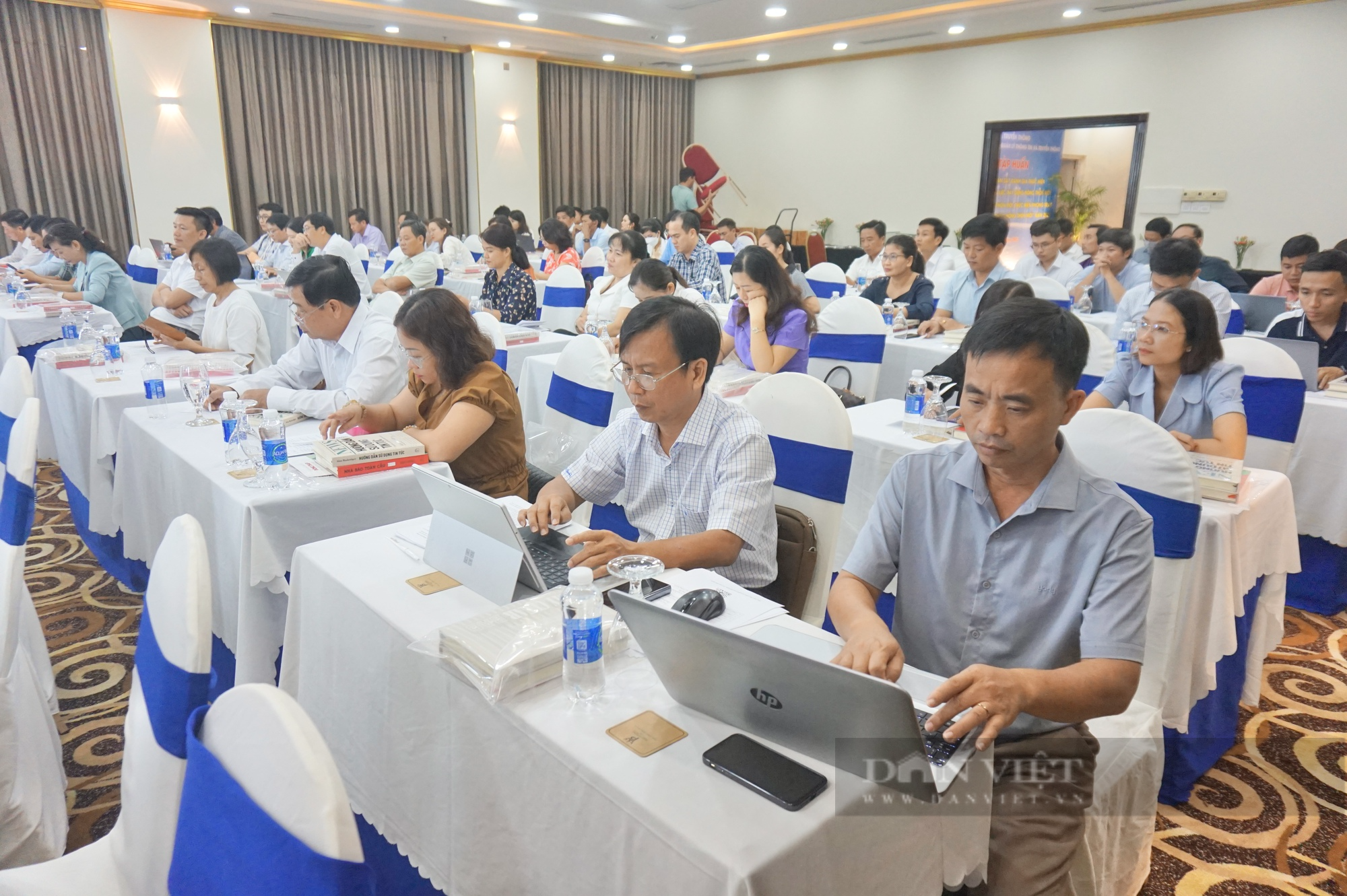 Đà Nẵng: Hơn 100 đại biểu tham dự tập huấn kỹ năng truyền thông về xây dựng nông thôn mới - Ảnh 4.