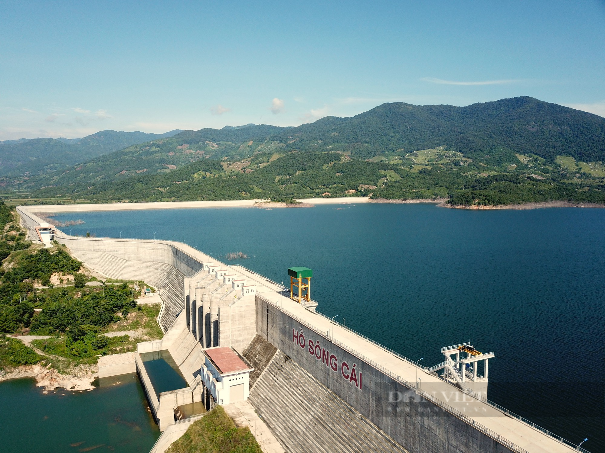 Siêu công trình hồ thủy lợi Sông Cái có đập bê tông dài nhất Việt Nam ở Ninh Thuận - Ảnh 2.