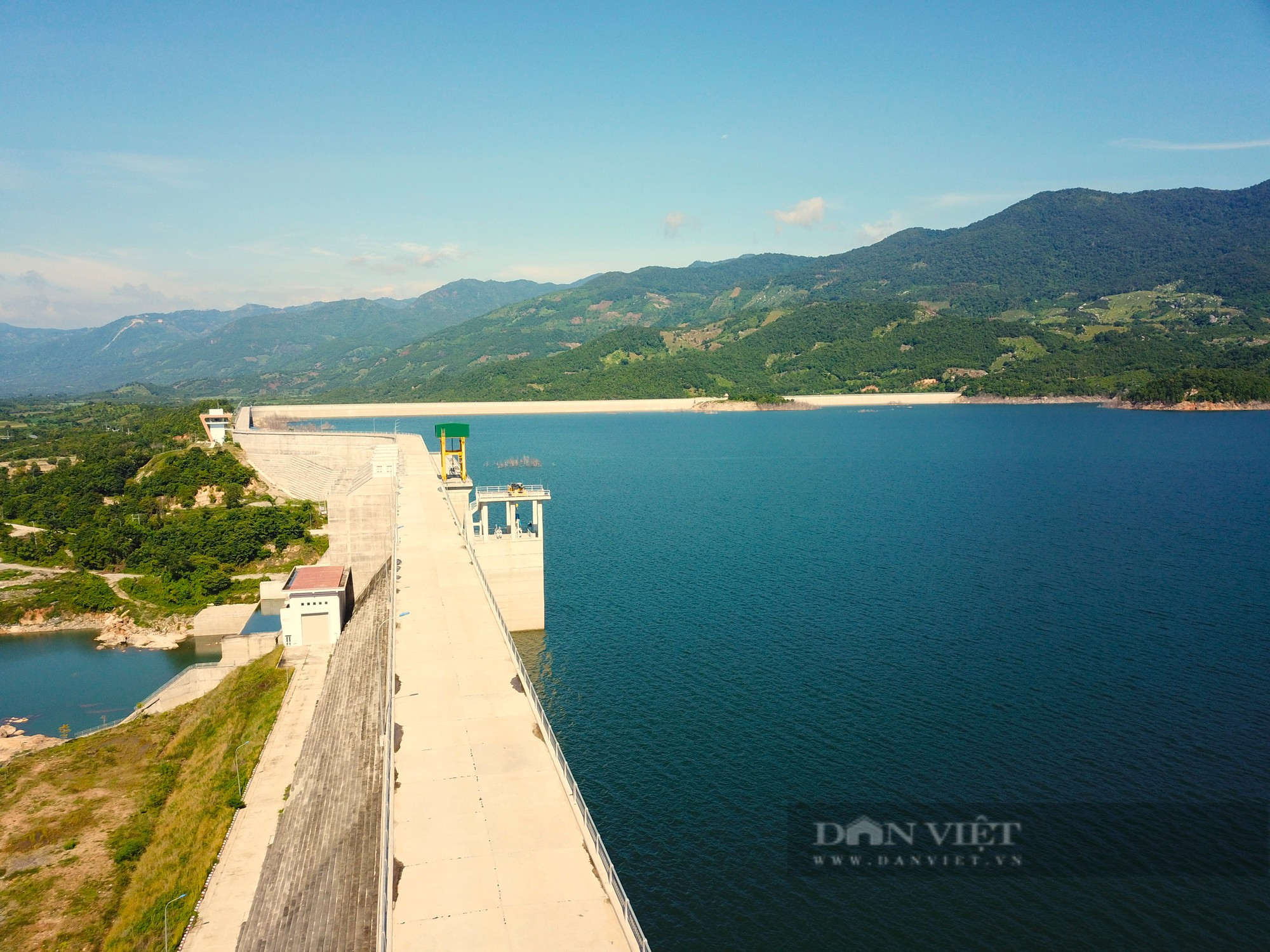 Siêu công trình hồ thủy lợi Sông Cái có đập bê tông dài nhất Việt Nam ở Ninh Thuận - Ảnh 4.