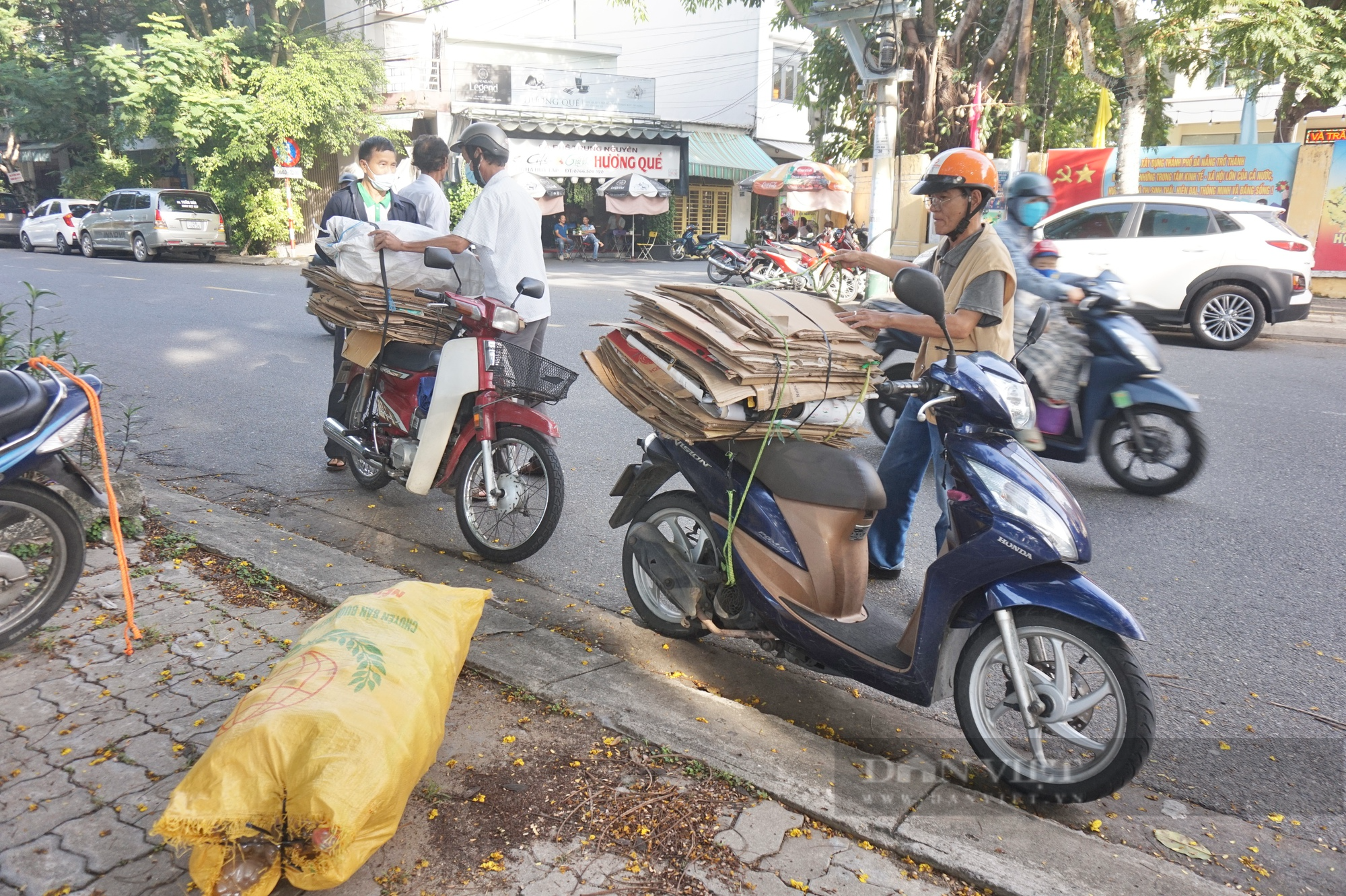 Nông dân Đà Nẵng phát động đổi rác thải, phế liệu lấy cây giống, phân bón - Ảnh 3.