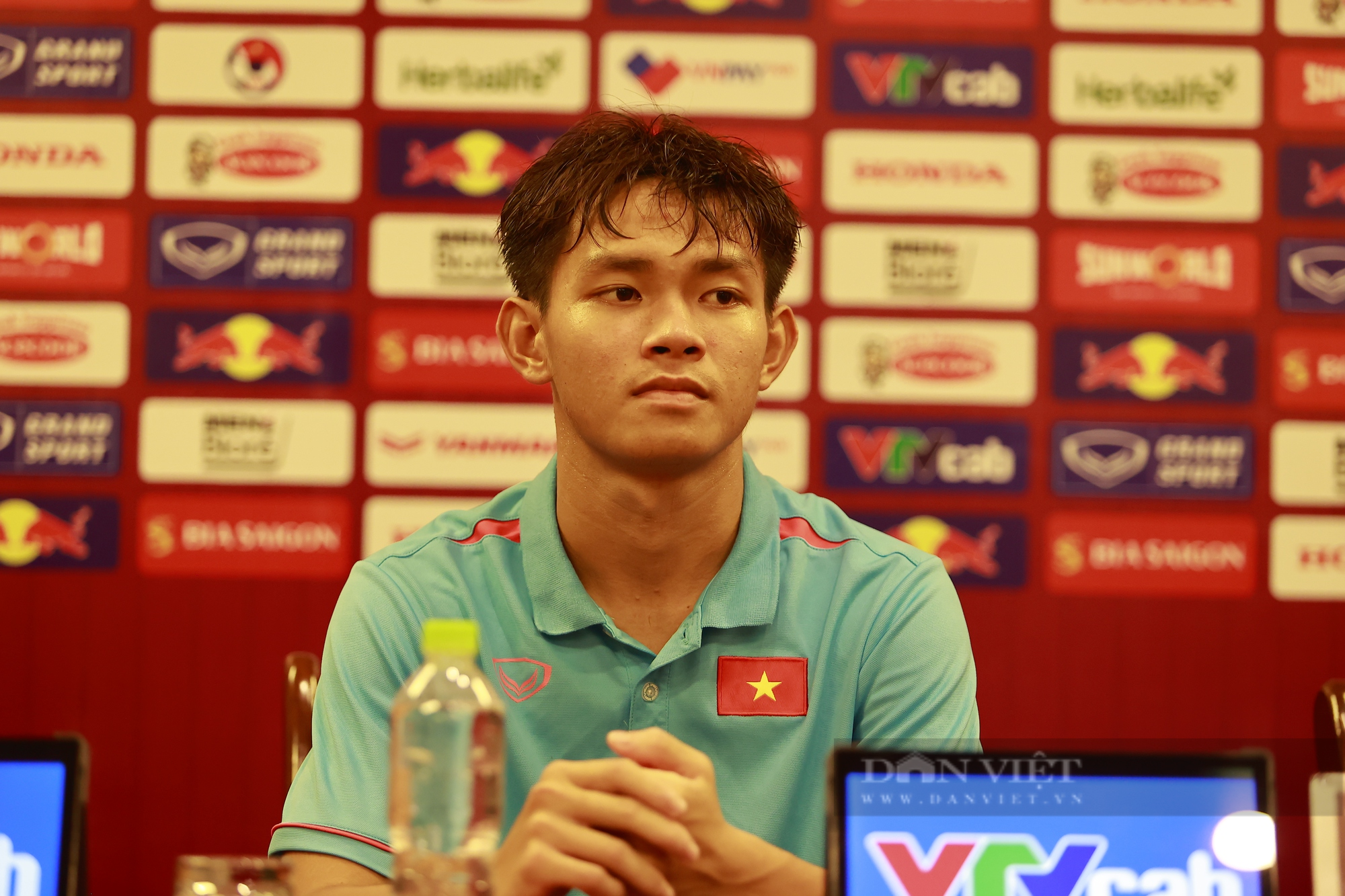 HLV Troussier: &quot;U23 Việt Nam không còn chơi ngẫu hứng và may mắn&quot; - Ảnh 2.