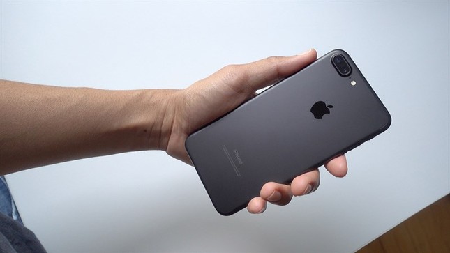Sắp có iPhone và MacBook màu đen nhám mới   - Ảnh 2.