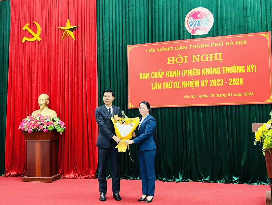 Phó Bí thư Thường trực, Chủ tịch HĐND huyện Thanh Oai được bầu làm Phó Chủ tịch Hội ND TP Hà Nội- Ảnh 2.