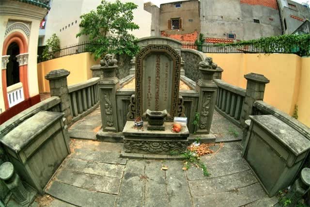 Thân thế người nằm dưới ngôi mộ hoa mỹ nhất Sài Gòn: Là huyền thoại nức tiếng- Ảnh 7.