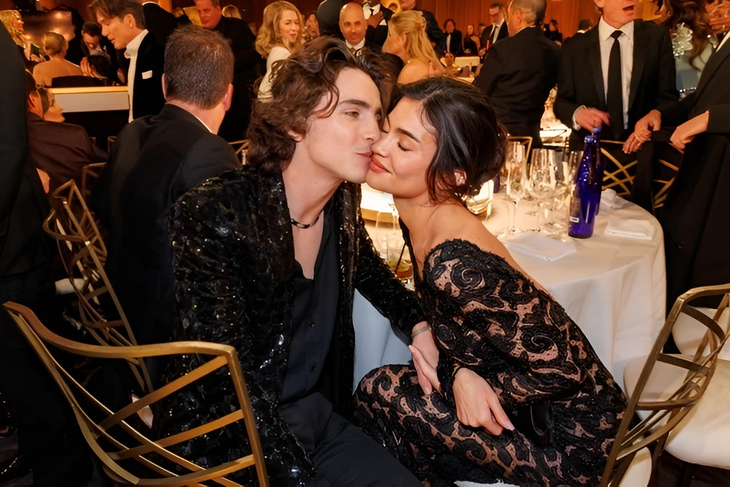 Sự thật về "biến căng" giữa Selena Gomez và Timothée Chalamet tại Quả Cầu Vàng 2024- Ảnh 2.