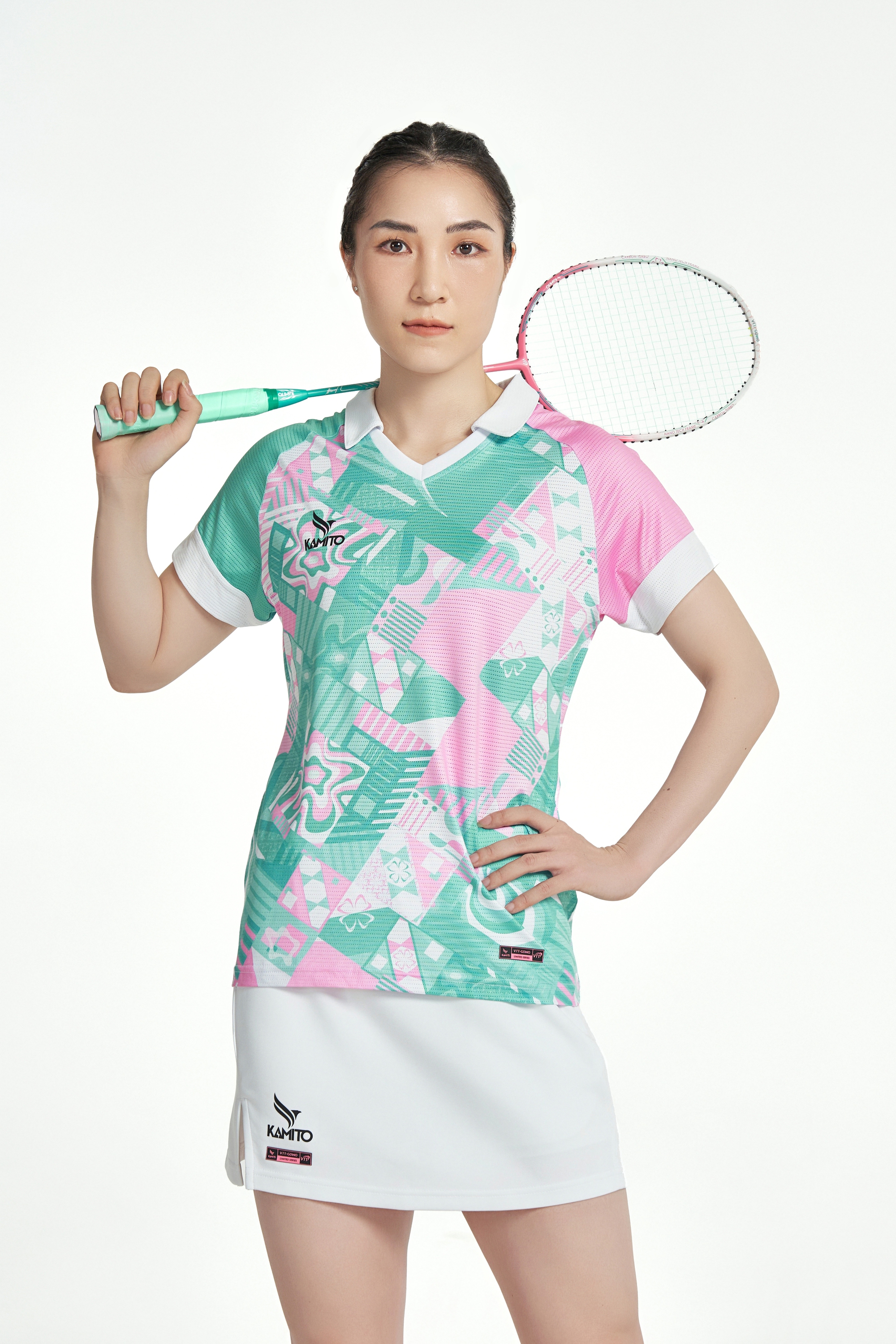 Đồng hành cùng Kamito, Vũ Thị Trang là tay vợt nữ đầu tiên có bộ sưu tập cá nhân- Ảnh 2.