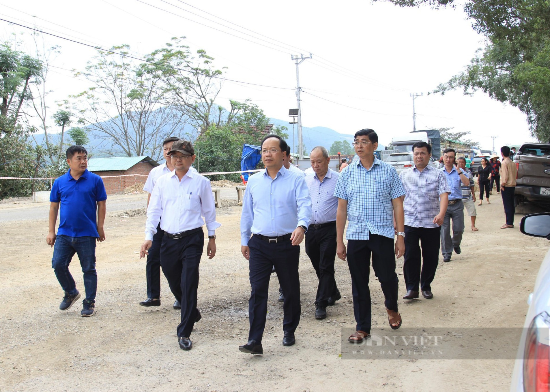 Thứ trưởng Bộ GTVT, Phó Chủ tịch tỉnh thị sát cung đường "đau khổ" nhất Bình Định- Ảnh 1.