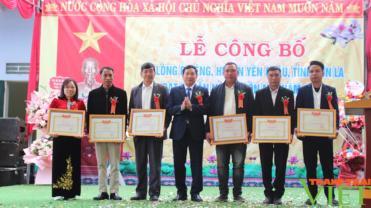 Xã biên giới Lóng Phiêng đạt chuẩn nông thôn mới- Ảnh 9.