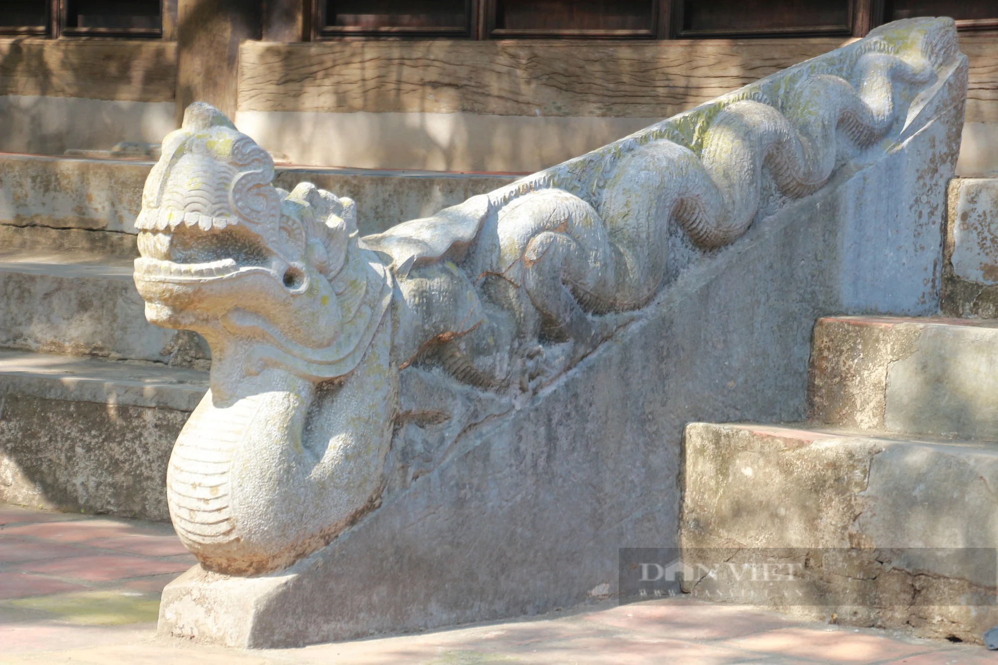 Tượng rồng ở lan can thành bậc đá chùa Phổ Minh-một chùa cổ nổi tiếng Nam Định có gì đặc biệt?- Ảnh 6.