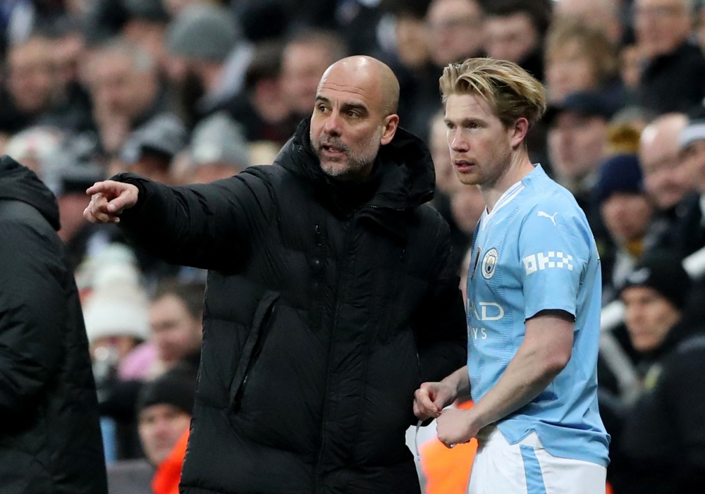 Man City thắng kịch tính Newcastle, HLV Guardiola khen De Bruyne hết lời- Ảnh 1.