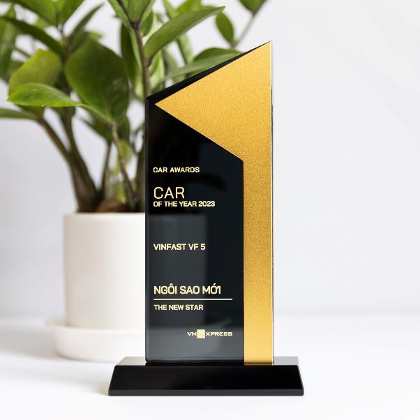 Ưu điểm vượt trội so với xe xăng giúp VF 5 được vinh danh "Ngôi sao mới" tại Car Awards 2023- Ảnh 1.