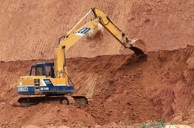 UBND tỉnh Thừa Thiên Huế xử phạt một doanh nghiệp khai thác khoáng sản 140 triệu đồng- Ảnh 1.