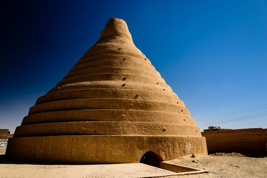 Kỳ lạ “tủ lạnh” ngàn năm tuổi làm từ bùn, để sản xuất đá giữa sa mạc Ba Tư- Ảnh 1.