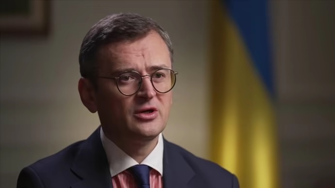 Ngoại trưởng Ukraine tuyên bố đanh thép thách thức Nga: Nếu hết vũ khí, chúng tôi sẽ chiến đấu bằng xẻng!- Ảnh 1.