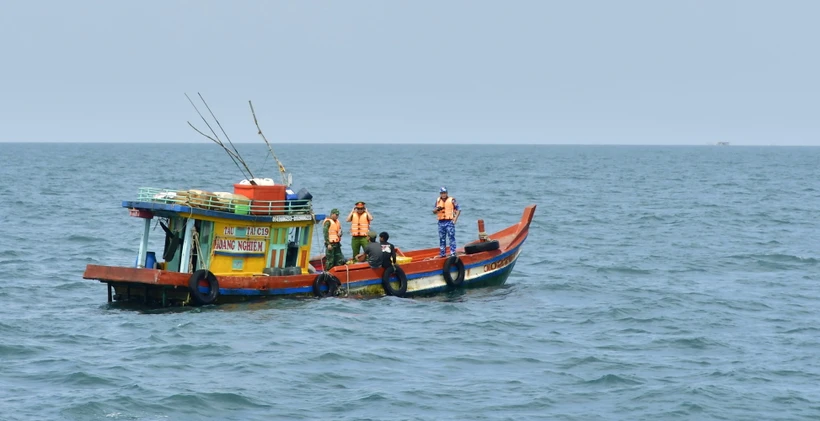 Liên tiếp xảy ra tranh chấp ngư trường, Bộ NNPTNT đề nghị tỉnh Cà Mau xử lý nghiêm các đối tượng vi phạm- Ảnh 1.