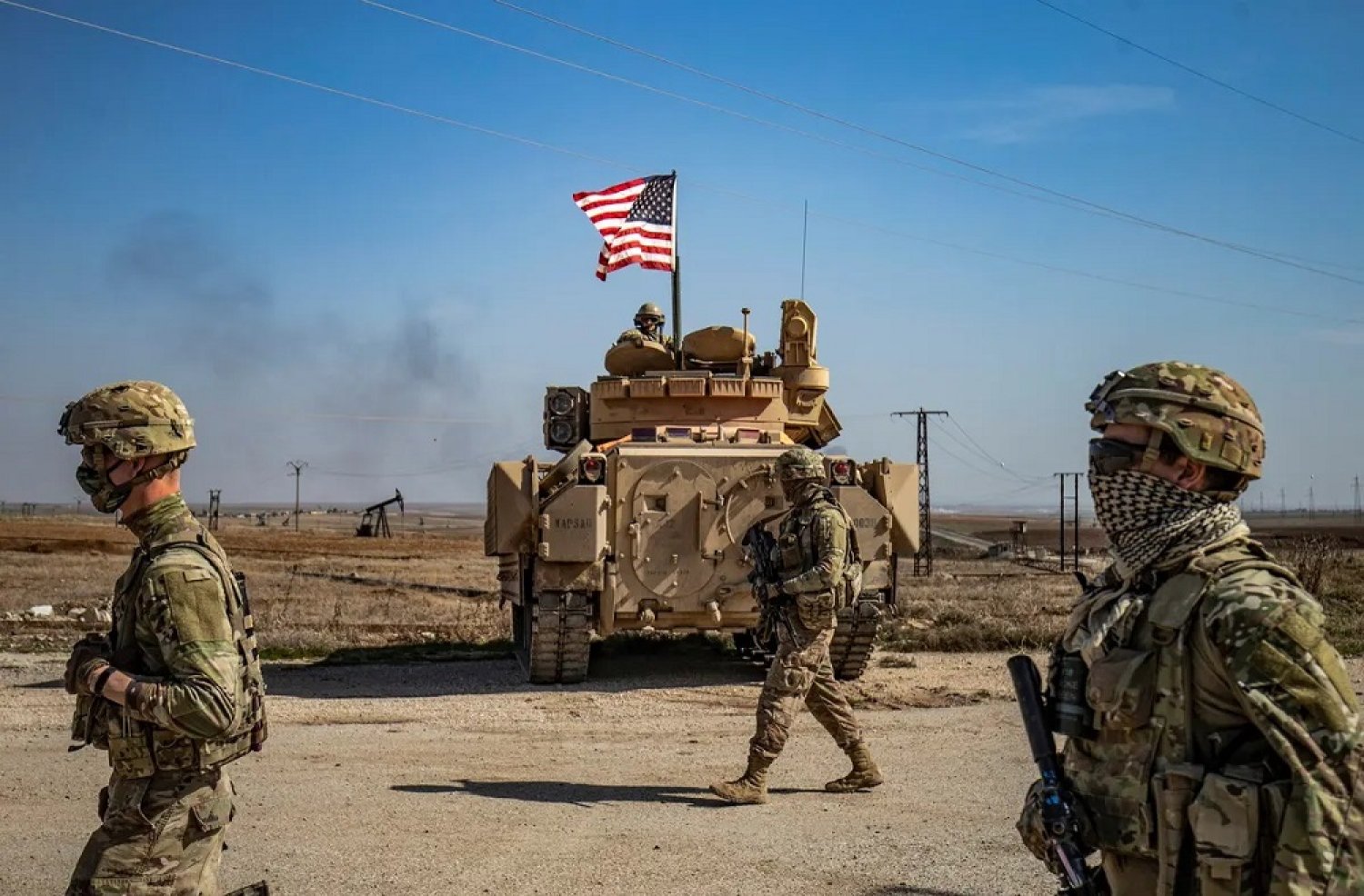 Mỹ sơ tán binh sĩ ở Syria sau các cuộc tấn công liên tiếp vào căn cứ- Ảnh 1.