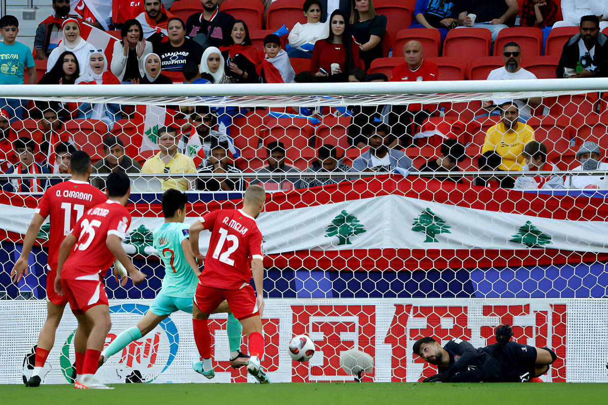 Dứt điểm kém, Trung Quốc hòa 0-0 trận thứ hai tại Asian Cup 2024- Ảnh 3.