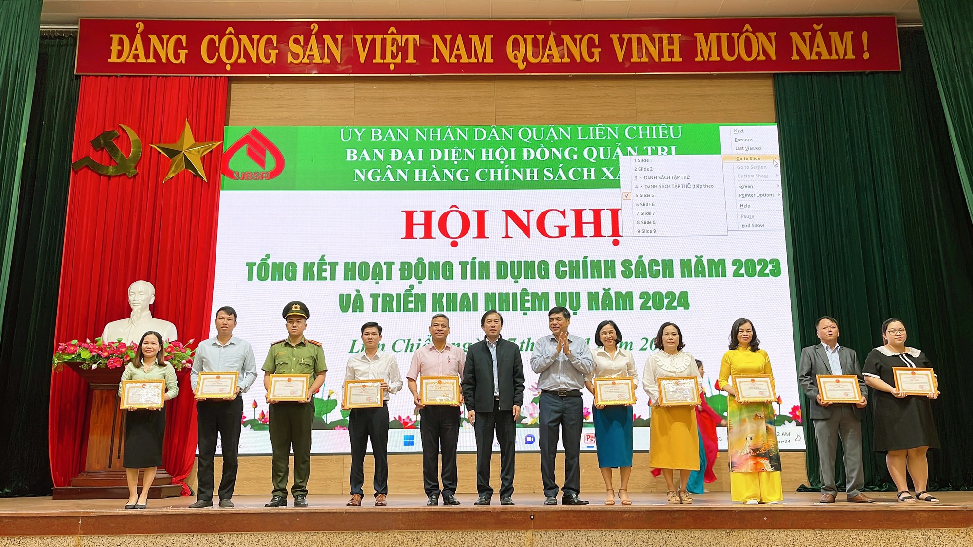 Đà Nẵng: Gần 3.800 lượt hộ nghèo và đối tượng chính sách ở Liên Chiểu được tiếp vốn ưu đãi- Ảnh 1.