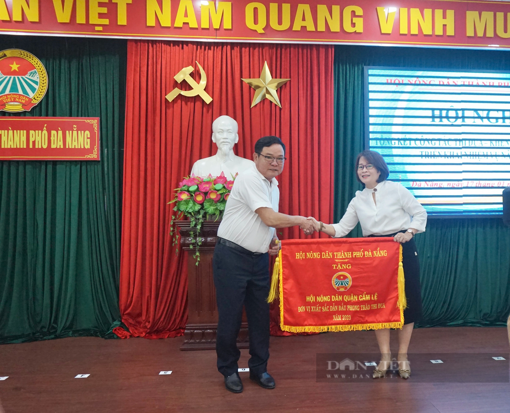 Hội Nông dân Đà Nẵng tặng Bằng khen cho 28 tập thể và 71 cá nhân có thành tích xuất sắc năm 2023- Ảnh 5.