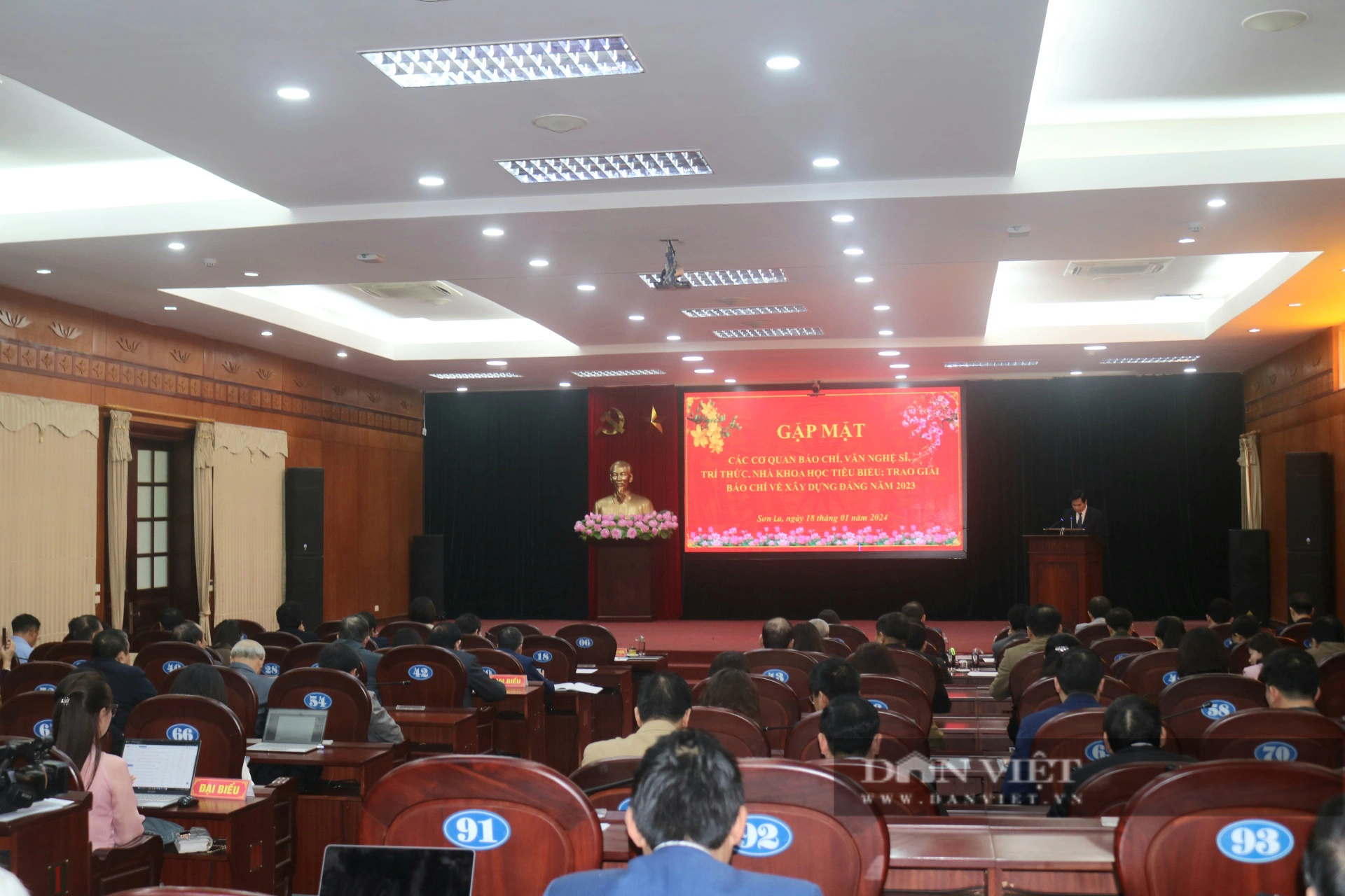 Báo Dân Việt đoạt 2 Giải Báo chí về xây dựng Đảng tỉnh Sơn La năm 2023- Ảnh 1.