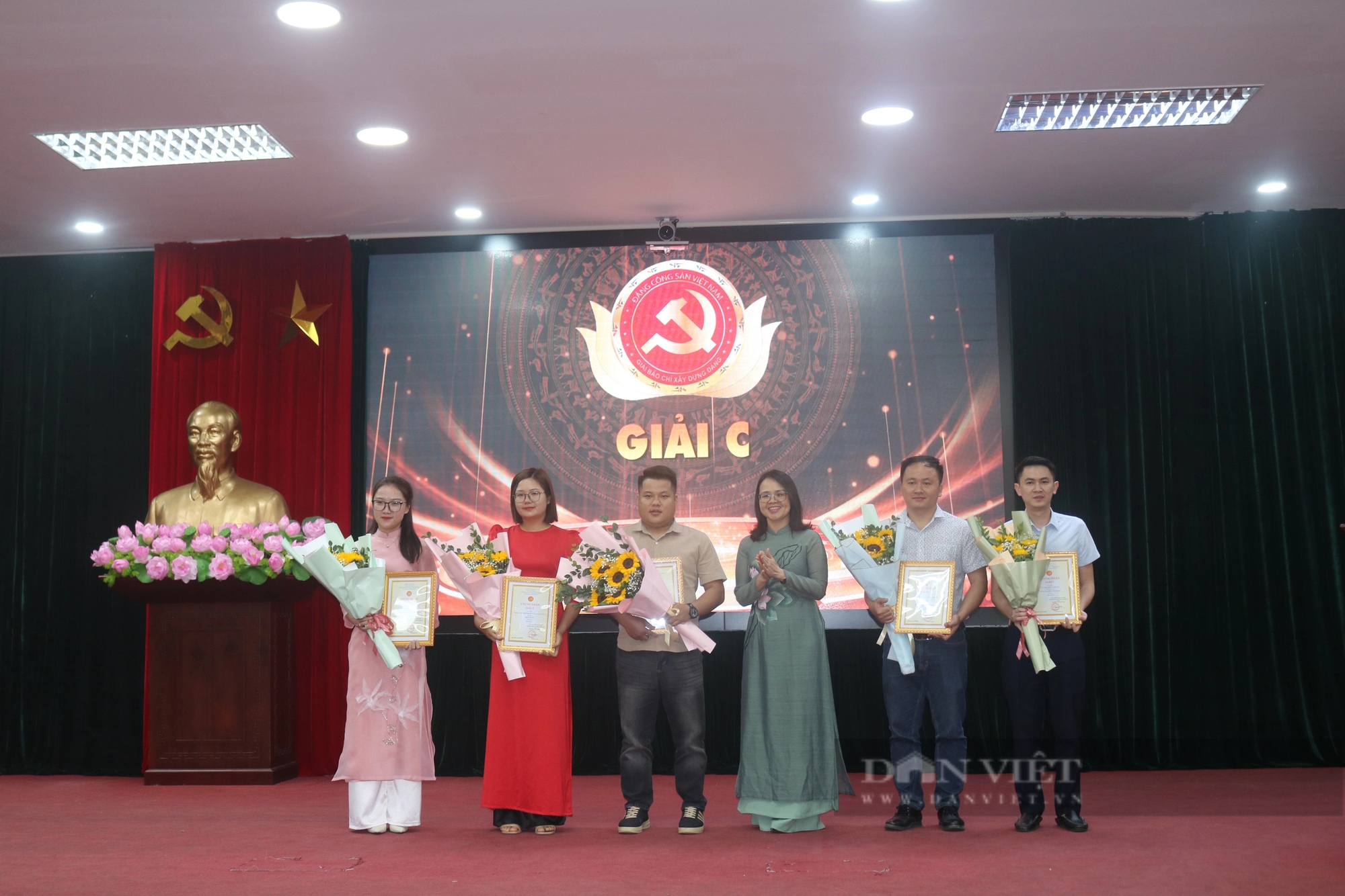 Báo Dân Việt đoạt 2 Giải Báo chí về xây dựng Đảng tỉnh Sơn La năm 2023- Ảnh 7.