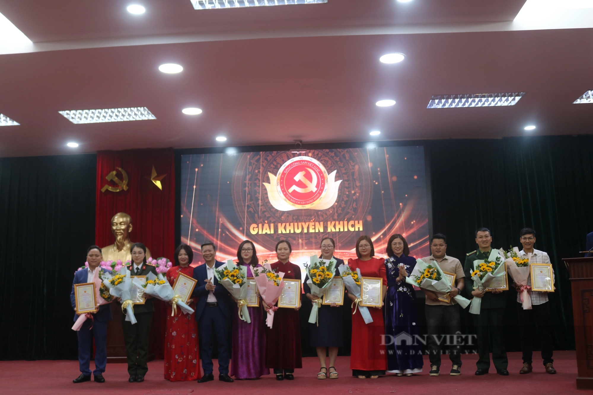 Báo Dân Việt đoạt 2 Giải Báo chí về xây dựng Đảng tỉnh Sơn La năm 2023- Ảnh 8.
