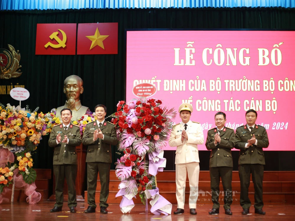 Hà Tĩnh có tân Phó Giám đốc Công an tỉnh - Ảnh 4.