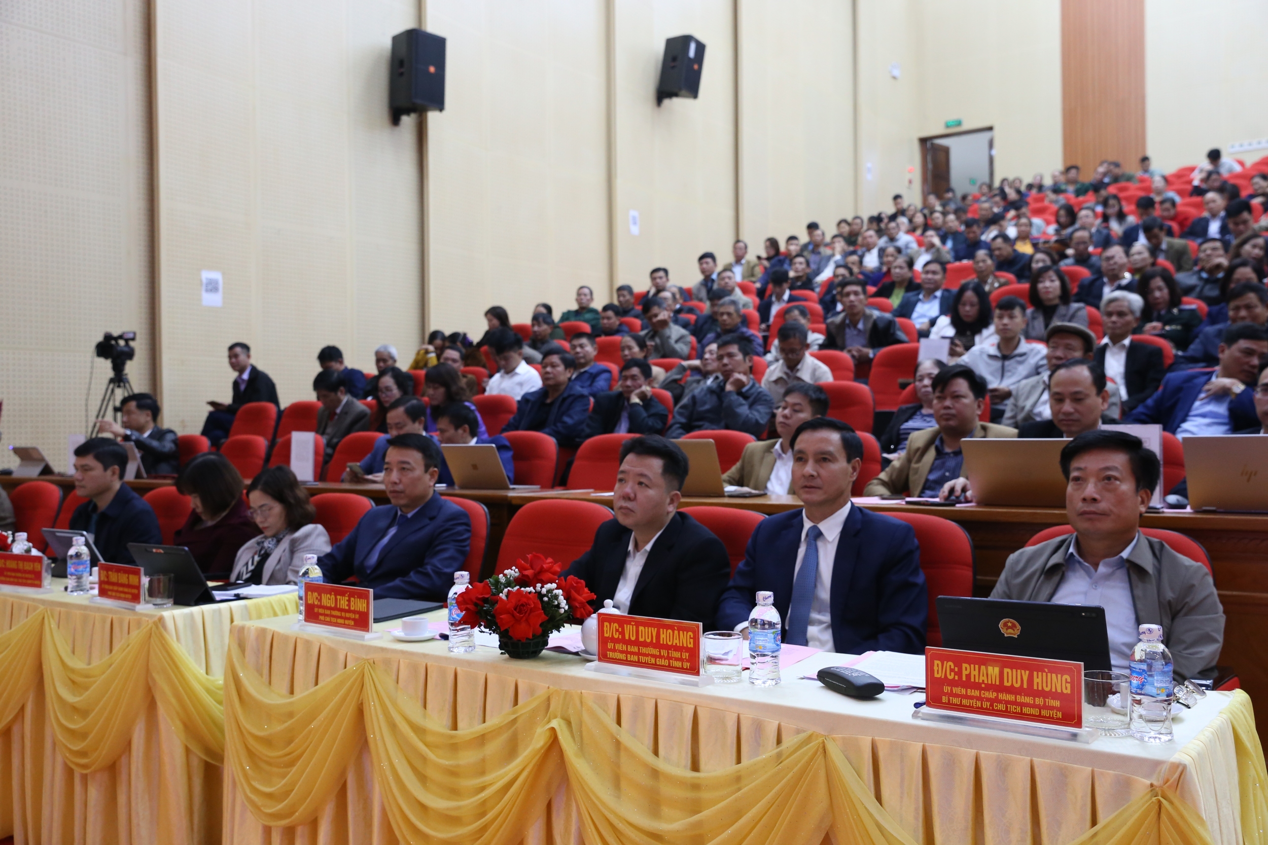 Thái Nguyên: Khen thưởng 224 tập thể, cá nhân xuất sắc trong xây dựng nông thôn mới của huyện Đại Từ- Ảnh 1.