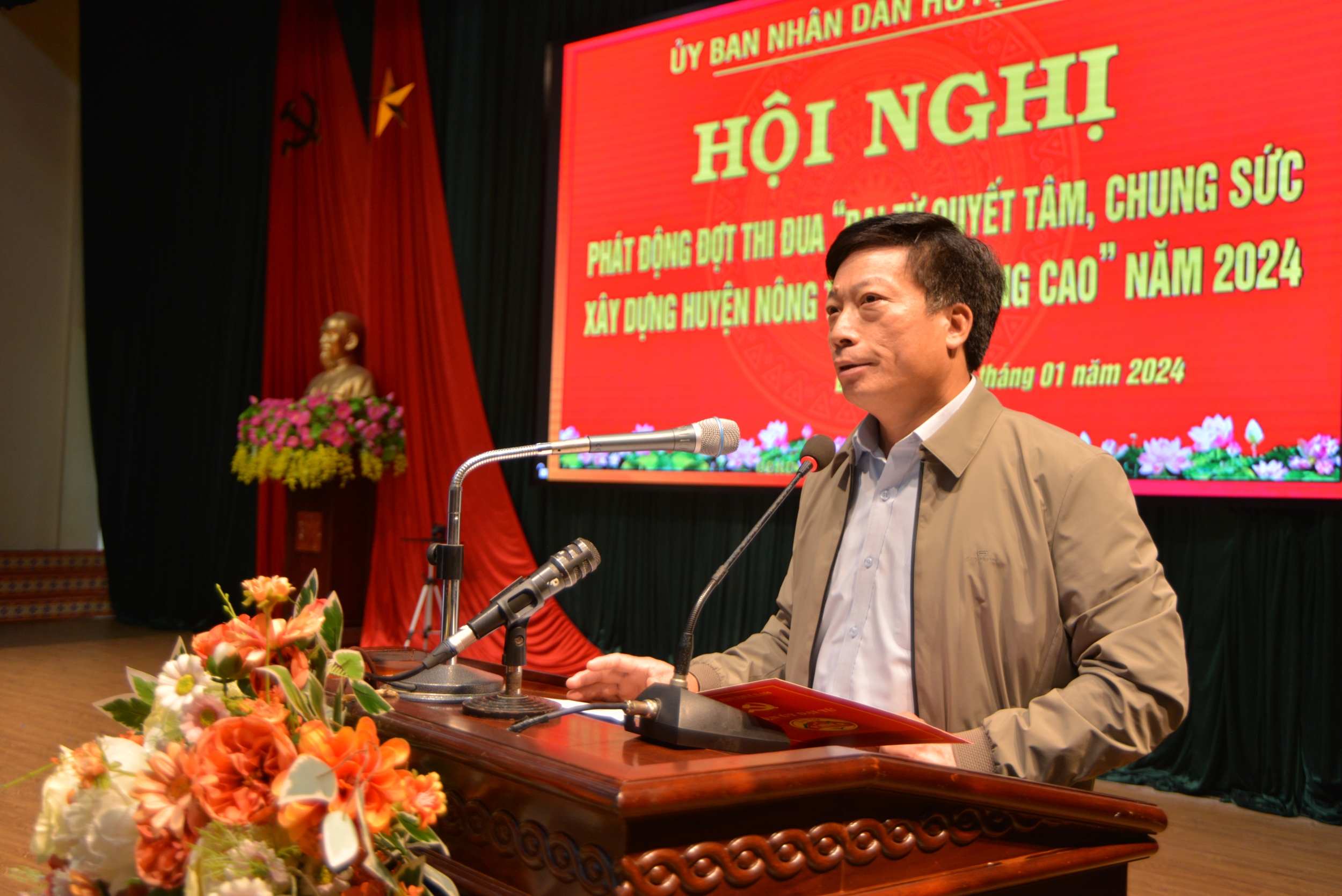 Thái Nguyên: Khen thưởng 224 tập thể, cá nhân xuất sắc trong xây dựng nông thôn mới của huyện Đại Từ- Ảnh 2.