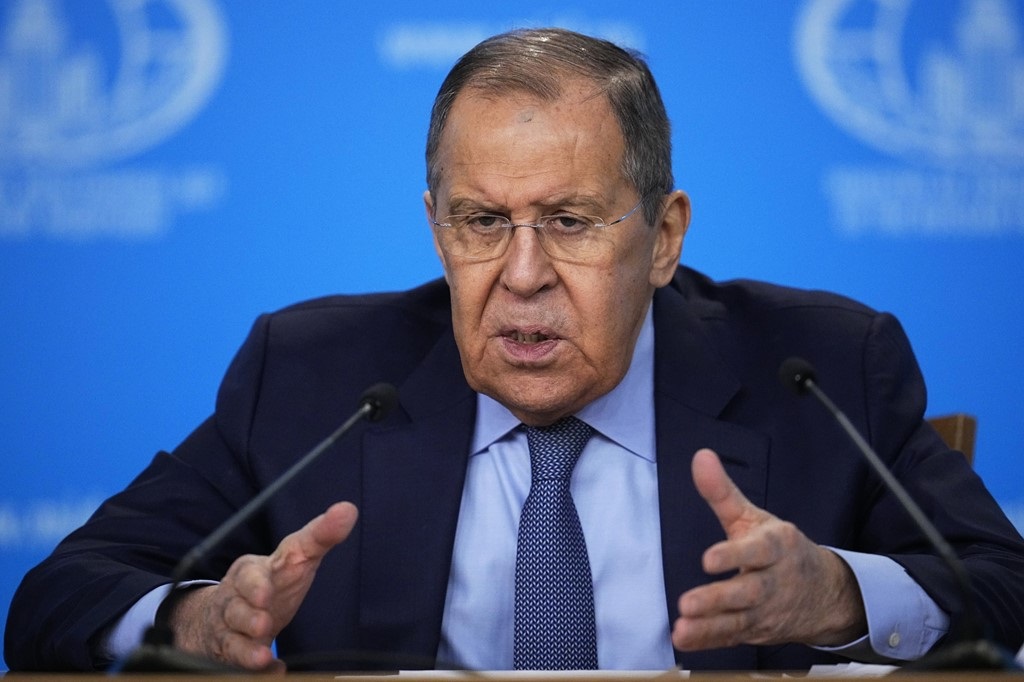 Ngoại trưởng Nga Lavrov tố động thái mất kiểm soát của ông Zelensky khiến 'phương Tây ngồi trên đống lửa'- Ảnh 1.