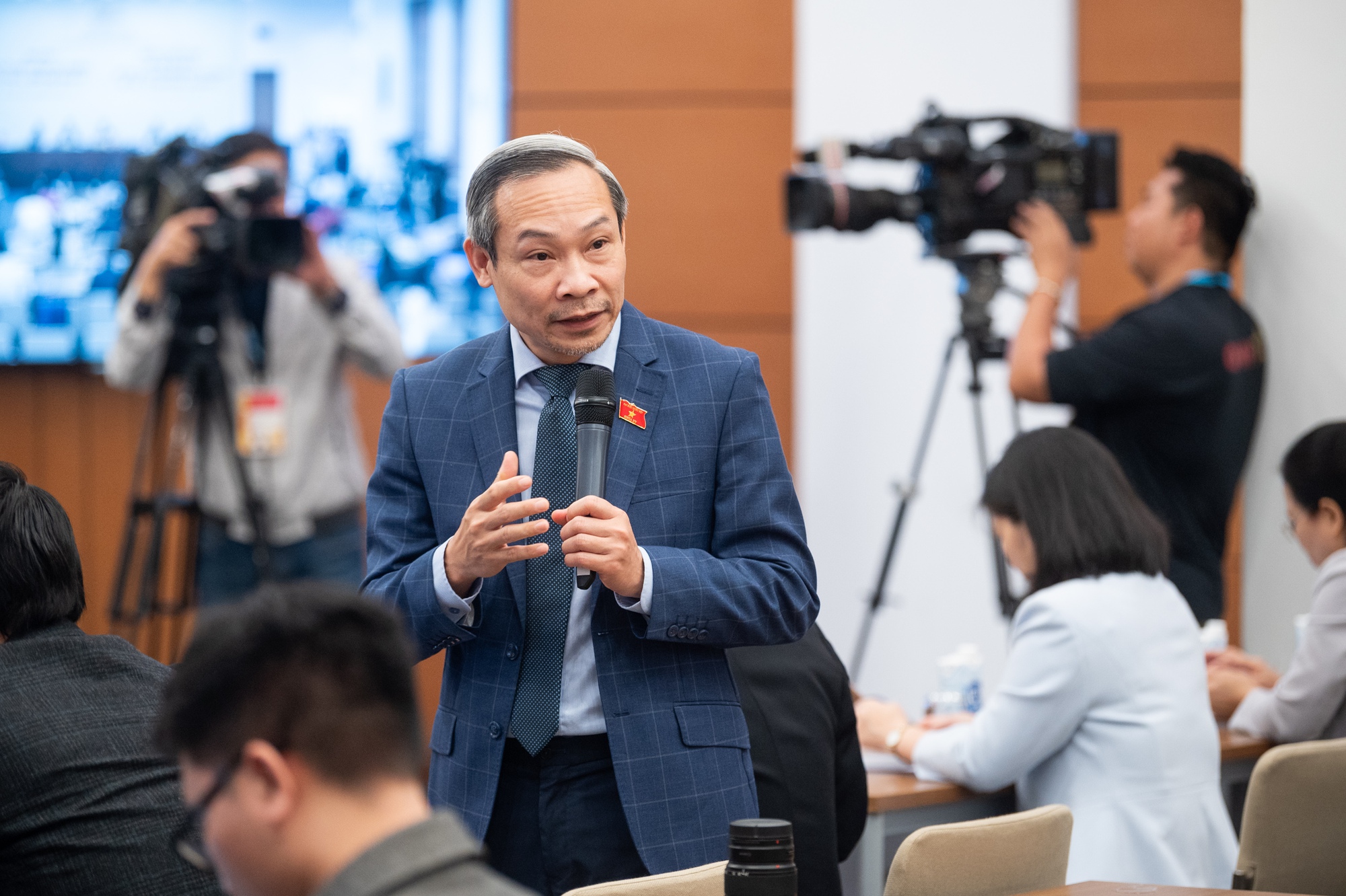 Có hàng trăm nội dung mới trong Luật Đất đai sửa đổi vừa được Quốc hội thông qua- Ảnh 2.