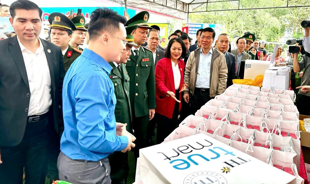 Tập đoàn TH chung tay mang “Tết nhân ái” tới đồng bào khó khăn ở Nghệ An- Ảnh 1.