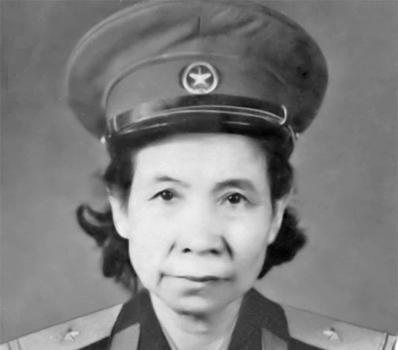 Nữ tình báo nổi tiếng Việt Nam với những chiến công lớn - người vẽ bản đồ phòng ngự Nam vĩ tuyến 17- Ảnh 1.
