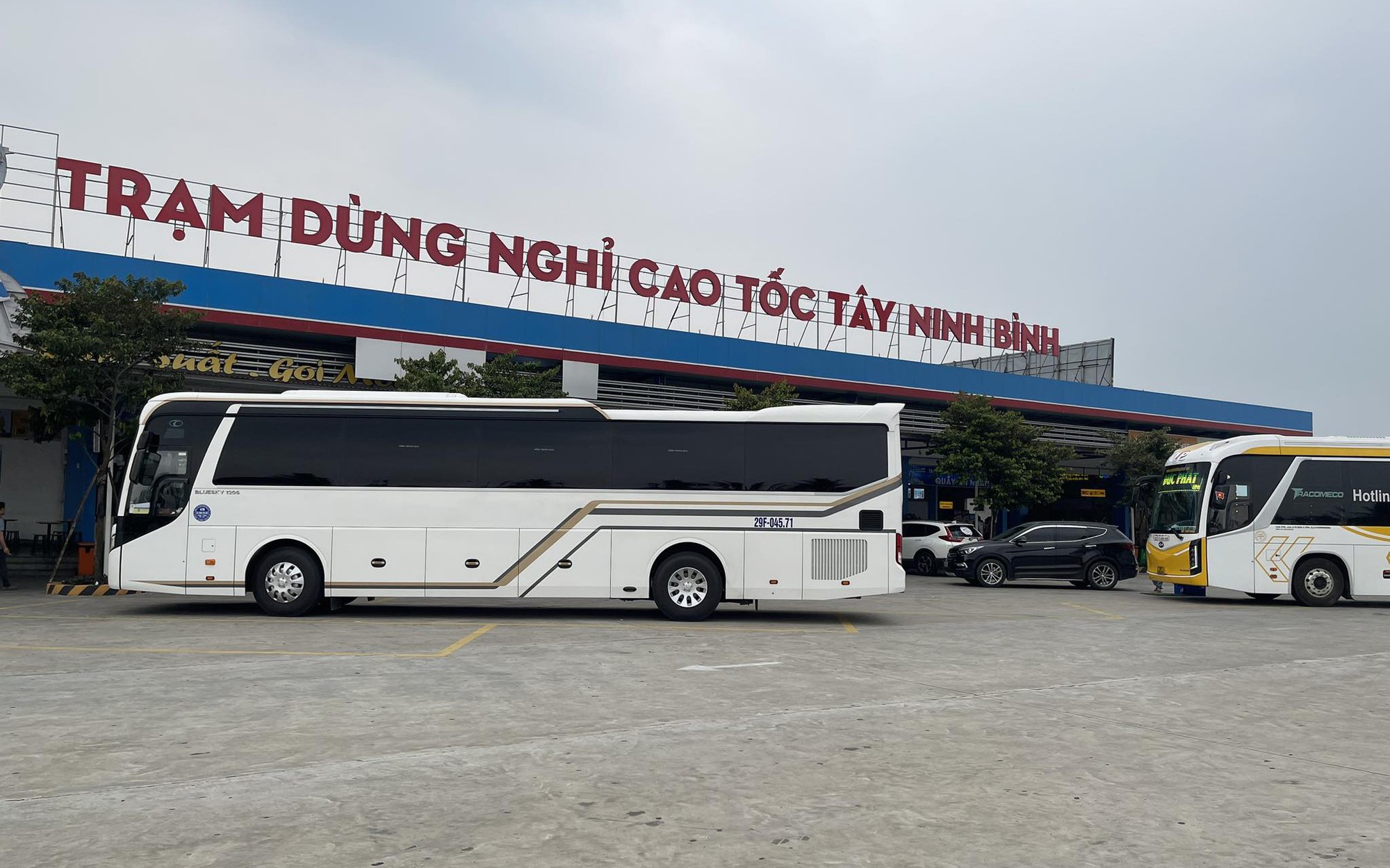 Khẩn trương lựa chọn nhà đầu tư trạm dừng nghỉ cao tốc Bắc - Nam