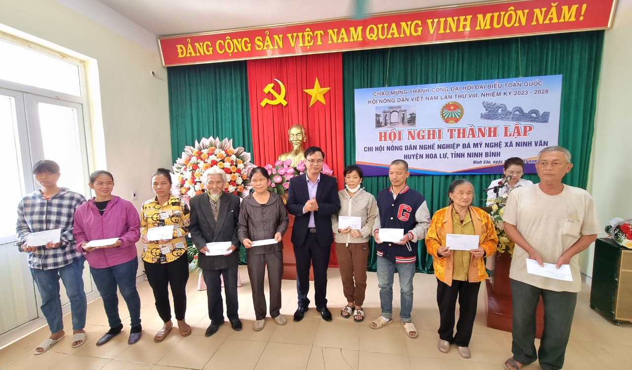 Ninh Bình: Thành lập Chi hội nông dân nghề nghiệp đá mỹ nghệ Ninh Vân- Ảnh 3.